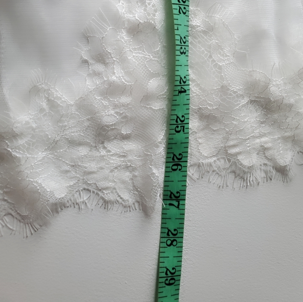 SHEIN ROBE - Picture 6 of 10
